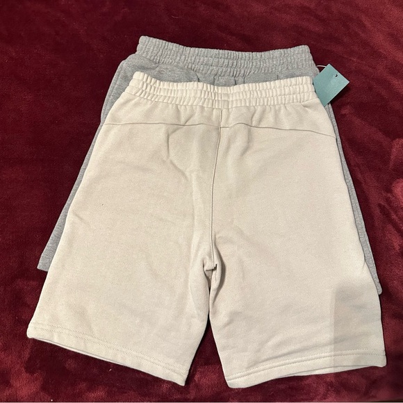 Boys shorts 2 pair Shorts with Elastic Waistband - Picture 2 of 4